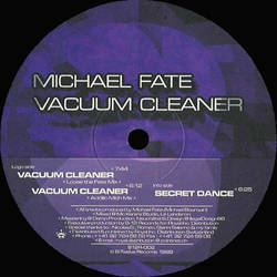 Vaccum cleaner by Michael Fate